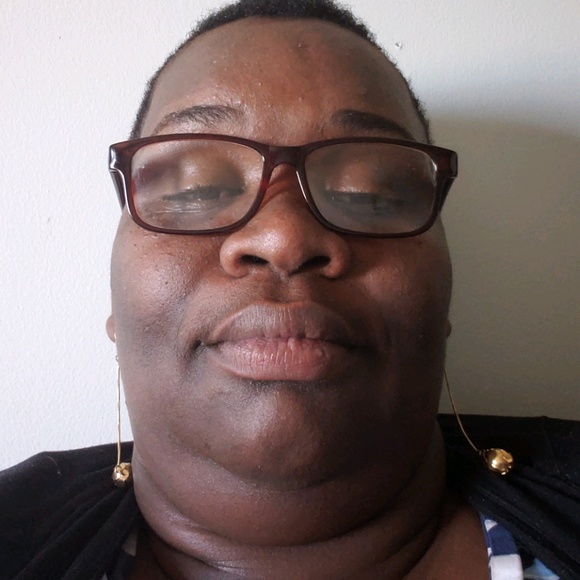 Meet your Posher, Onotola - Picture 1 of 1